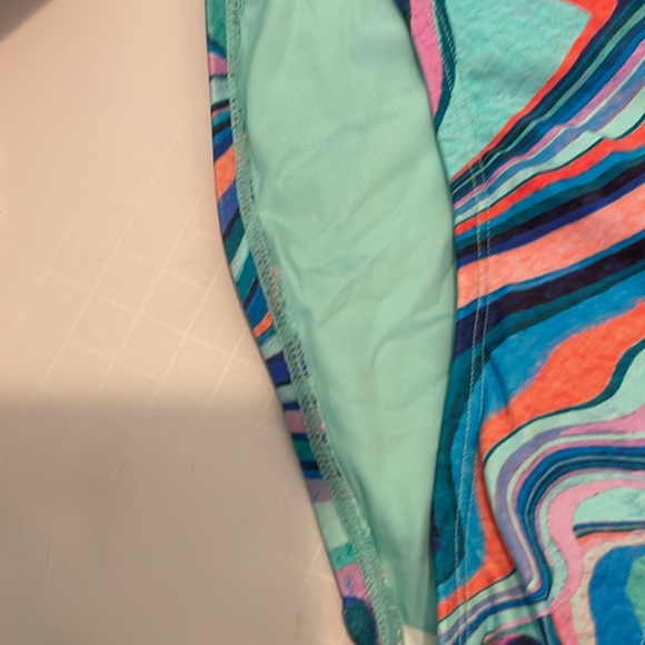 New W/Tags! One Piece Low Back Swimsuit - Picture 4 of 10